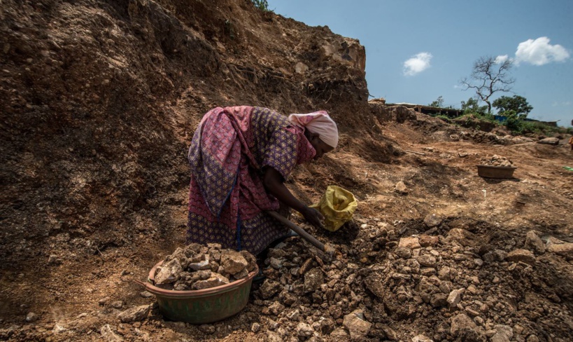 Ouganda : le travail dans les mines, mieux rémunéré et moins risqué Ouganda : le travail dans les mines, mieux rémunéré et moins risqué