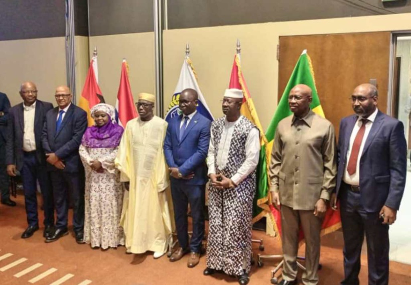 Serigne Mbaye Thiam sur le projet OMVG : « Le taux d'exécution est à 98 % en Guinée et en Guinée Bissau » Serigne Mbaye Thiam sur le projet OMVG : « Le taux d'exécution est à 98 % en Guinée et en Guinée Bissau »