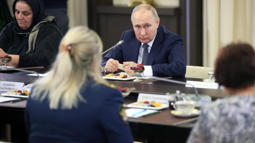 Russie: dimanche, une fête des Mères amère pour certaines mamans de soldats