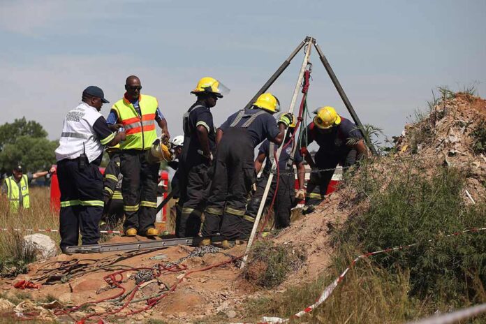 Afrique du Sud: onze morts dans un accident dans une mine de platine