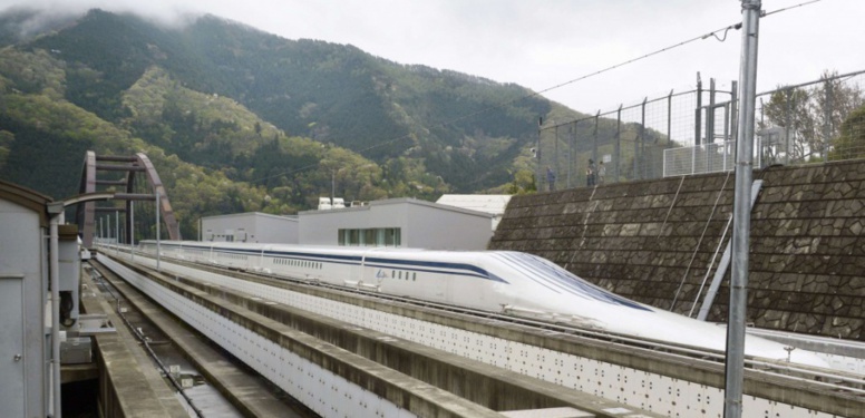 Ce train "maglev" japonais est le plus rapide du monde Ce train "maglev" japonais est le plus rapide du monde