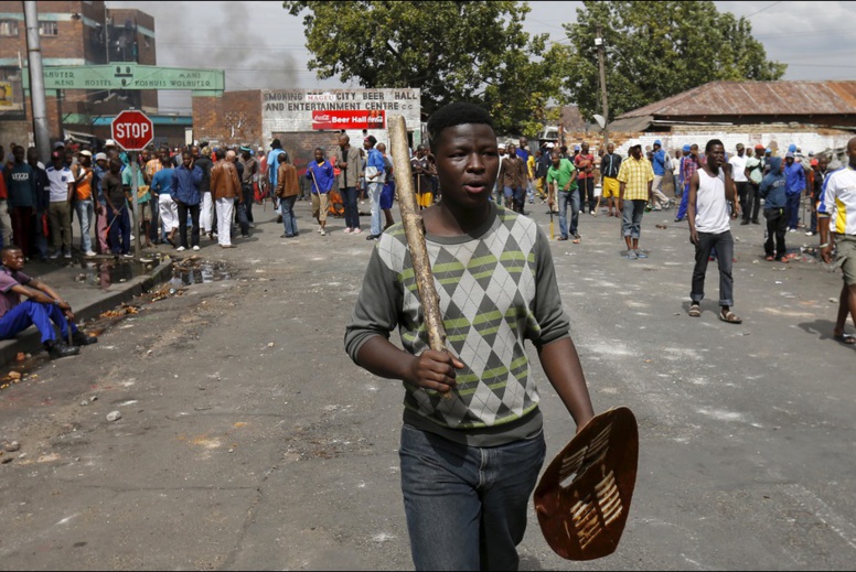 Violences xénophobes en Afrique du Sud: l’armée bientôt déployée