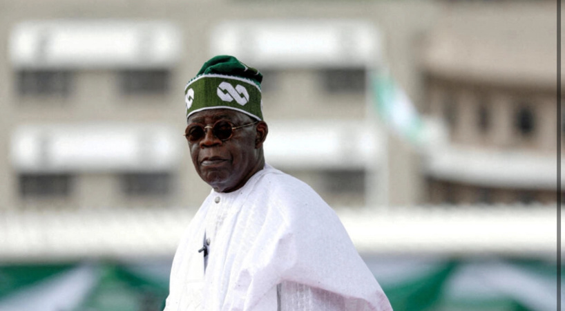  Nigeria: le président dévoile une proposition de budget pour 2024 très critiquée par l’opposition Nigeria: le président dévoile une proposition de budget pour 2024 très critiquée par l’opposition