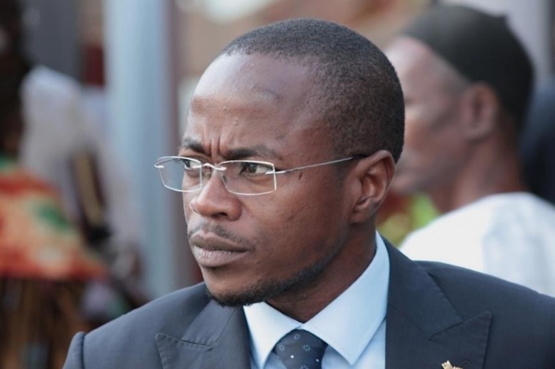 Abdou Mbow cogne sur Mamadou Ndoye et Cie: "Ce qu’ils disent aujourd’hui, ils ne l’avaient pas vu hier" Abdou Mbow cogne sur Mamadou Ndoye et Cie: "Ce qu’ils disent aujourd’hui, ils ne l’avaient pas vu hier"