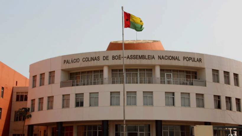 Guinée-Bissau: la police bloque l'accès au Parlement Guinée-Bissau: la police bloque l'accès au Parlement