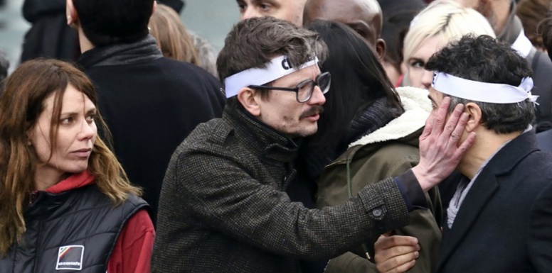 Charlie Hebdo: Luz annonce qu'il ne dessinera plus le Prophète Mahomet Charlie Hebdo: Luz annonce qu'il ne dessinera plus le Prophète Mahomet
