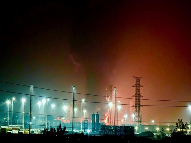 Guinée: situation confuse après une violente explosion dans le port de Conakry