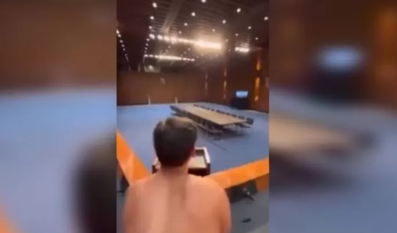 Un attaché parlementaire fait scandale en tournant une sextape au Sénat américain