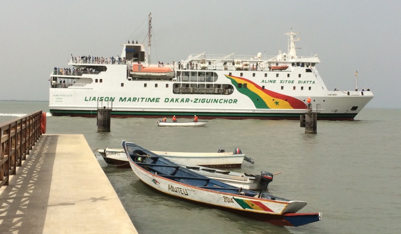 Arrêt des navettes Dakar-Ziguinchor: les populations de l'île de Carabane dans le désarroi Arrêt des navettes Dakar-Ziguinchor: les populations de l'île de Carabane dans le désarroi