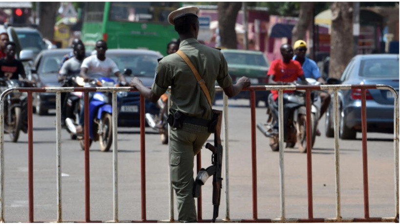 Burkina Faso: quatre fonctionnaires français arrêtés à Ouagadougou Burkina Faso: quatre fonctionnaires français arrêtés à Ouagadougou