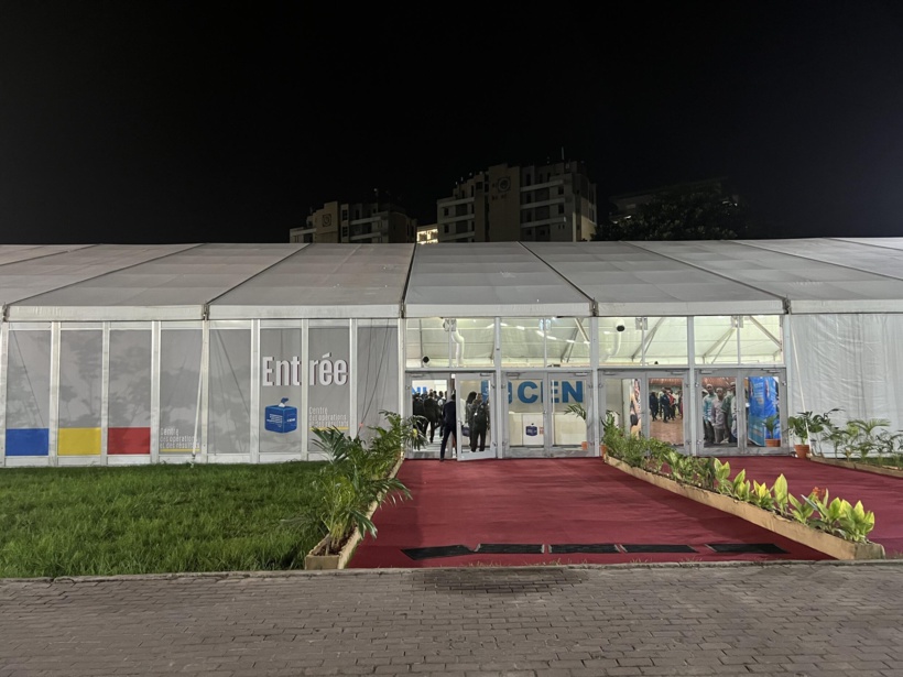 RDC: à Kinshasa, les premières tendances des élections s’affichent dans un centre rutilant RDC: à Kinshasa, les premières tendances des élections s’affichent dans un centre rutilant