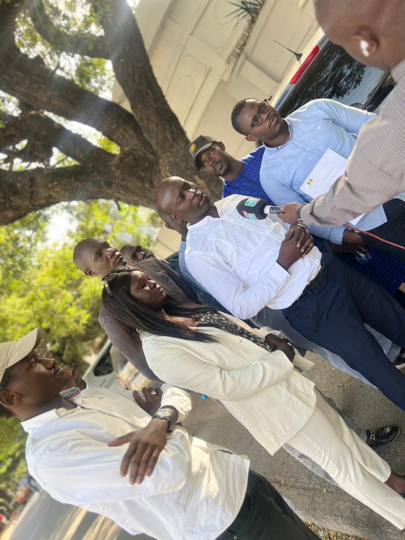 Le dossier de candidature du Dr Abdourrahmane Diouf déposé au Greffe du Conseil constitutionnel