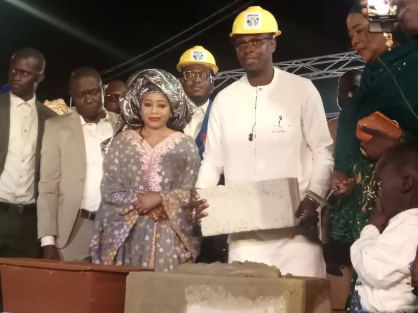 Pose pierre du tout premier CEM de Ngor : la mairie débloque plus de 170 millions sur fonds propres Pose pierre du tout premier CEM de Ngor : la mairie débloque plus de 170 millions sur fonds propres