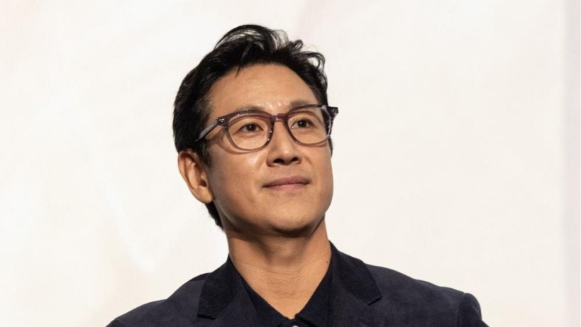 Star du film "Parasite", l'acteur Lee Sun-kyun retrouvé mort dans une voiture Star du film "Parasite", l'acteur Lee Sun-kyun retrouvé mort dans une voiture