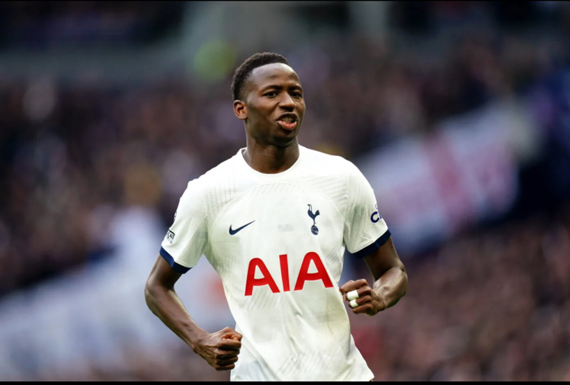 Pape Matar Sarr rassure les Sénégalais après sa blessure de ce dimanche Pape Matar Sarr rassure les Sénégalais après sa blessure de ce dimanche