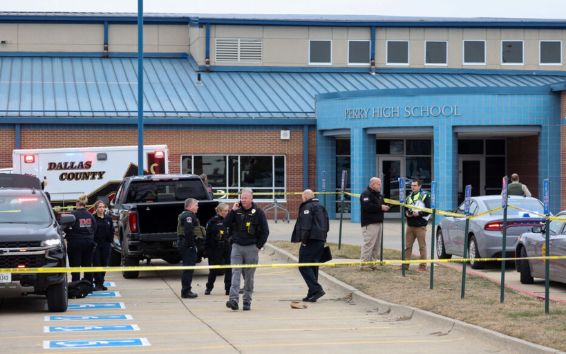 États-Unis : plusieurs victimes après une fusillade dans un lycée de l'Iowa États-Unis : plusieurs victimes après une fusillade dans un lycée de l'Iowa