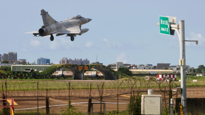 Taïwan condamne Pékin pour l'envoi de ballons, une «menace» pour le trafic aérien Taïwan condamne Pékin pour l'envoi de ballons, une «menace» pour le trafic aérien