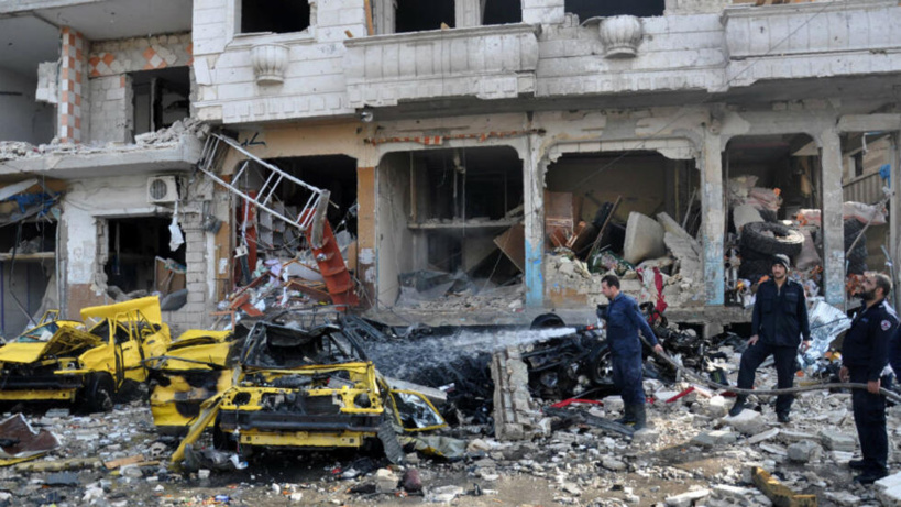 Etat islamique en Syrie : au moins 14 combattants pro-régime tués, lors d'une attaque contre un bus militaire dans le désert (OSDH)