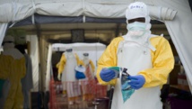 Un centre de soins contre le virus Ebola en Guinée. AFP PHOTO KENZO TRIBOUILLARD