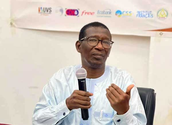 Mary Teuw Niane: "nous sommes tombés des nues en identifiant mon nom parmi les parrains non identifiés"