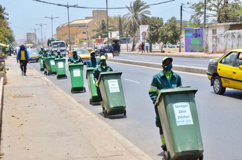 Dettes aux concessionnaires de nettoiement : l'Etat peine à éponger une ardoise de 14, 5 milliards de Cfa Dettes aux concessionnaires de nettoiement : l'Etat peine à éponger une ardoise de 14, 5 milliards de Cfa