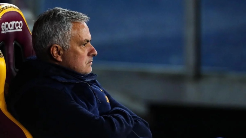 AS Roma : les coulisses du licenciement brutal de José Mourinho AS Roma : les coulisses du licenciement brutal de José Mourinho