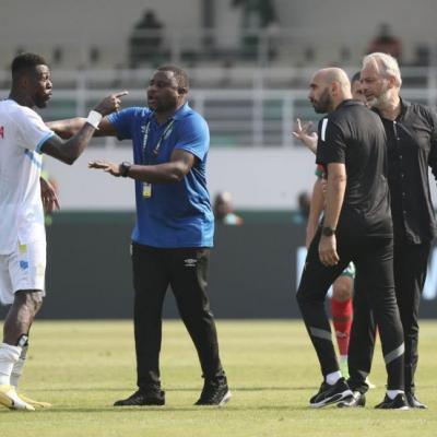 CAN 2023: la Fédération congolaise publie un message d’indignation après « les attaques racistes » contre Mbemba