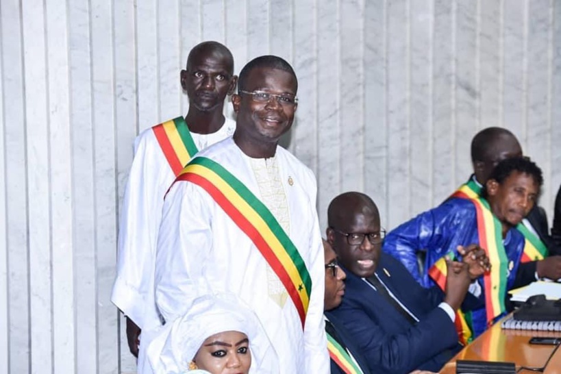 Enquête parlementaire sur le rejet de la candidature de Karim Wade : Babacar Aba Mbaye de Taxawu Sénégal donne sa position Enquête parlementaire sur le rejet de la candidature de Karim Wade : Babacar Aba Mbaye de Taxawu Sénégal donne sa position