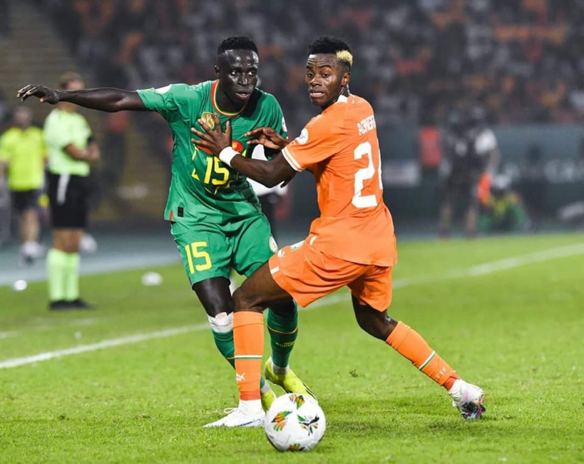 CAN 2023 : Krépin Diatta s’emporte contre l’arbitre du match Sénégal - Côte d’Ivoire