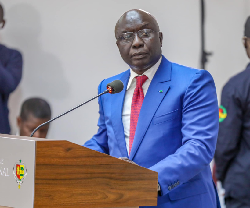 Présidentielle 2024 : Idrissa Seck invite la classe politique à faire de la paix une priorité Présidentielle 2024 : Idrissa Seck invite la classe politique à faire de la paix une priorité