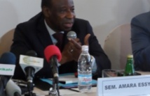 Présidentielle 2015: L'ex-diplomate Essy Amara souhaite un candidat unique d'une coalition de l'opposition contre Ouattara Présidentielle 2015: L'ex-diplomate Essy Amara souhaite un candidat unique d'une coalition de l'opposition contre Ouattara