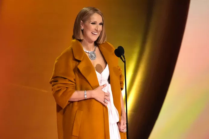 Céline Dion crée la surprise aux Grammy Awards: “Je suis heureuse d’être ici”