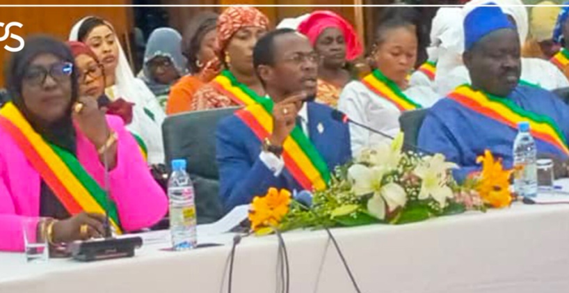 Abdou Mbow : « les députés de Yewwi et Taxawu ont écorné l'image de notre démocratie » Abdou Mbow : « les députés de Yewwi et Taxawu ont écorné l'image de notre démocratie »