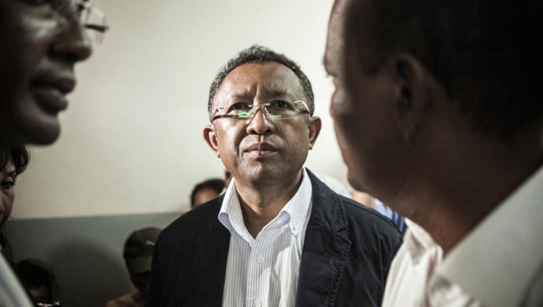Madagascar: le président conteste sa destitution