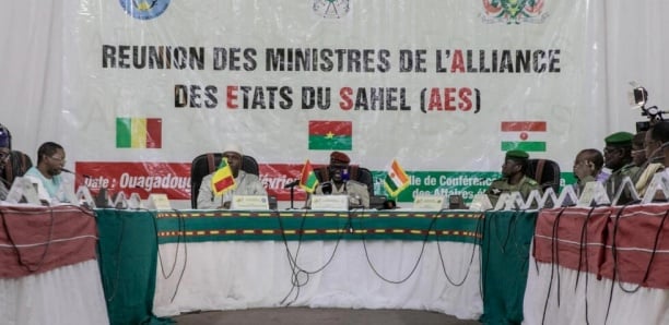 Burkina, Mali, Niger: les ministres de l'AES réunis à Ouagadougou en vue de créer une confédération