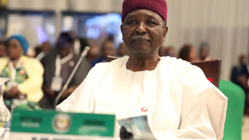 L'ex-président nigérian Yakubu Gowon, dernier père fondateur vivant de la Cédéao, appelle à la sauver L'ex-président nigérian Yakubu Gowon, dernier père fondateur vivant de la Cédéao, appelle à la sauver