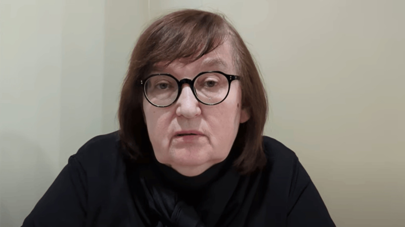 Mort de Navalny: la mère de l'opposant accuse la Russie de vouloir l'enterrer secrètement Mort de Navalny: la mère de l'opposant accuse la Russie de vouloir l'enterrer secrètement