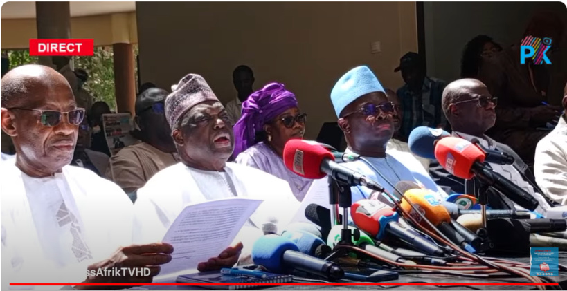 Suivez en direct conférence de presse des leaders de la coalition Benno Book Yaakar Suivez en direct conférence de presse des leaders de la coalition Benno Book Yaakar