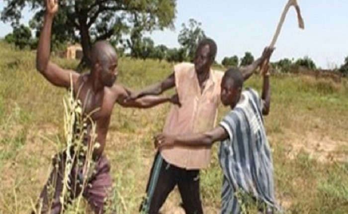 Affaire de meurtre à Barkedji : un père et son fils arrêtés pour avoir battu à mort un jeune homme