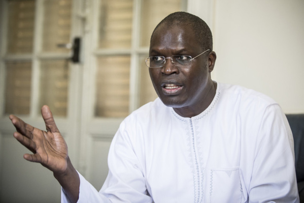 Conseil constitutionnel : Khalifa Ababacar Sall a déposé sa requête Conseil constitutionnel : Khalifa Ababacar Sall a déposé sa requête