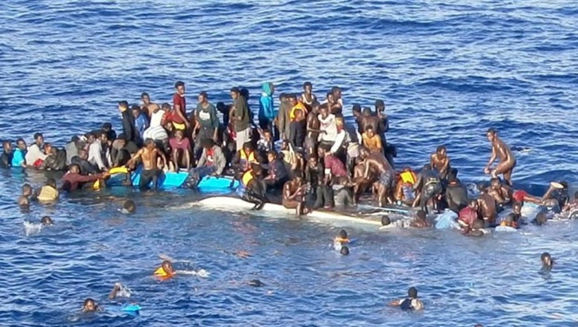 Une pirogue de 317 passagers échoue à Saint-Louis: plus de 27 morts notés Une pirogue de 317 passagers échoue à Saint-Louis: plus de 27 morts notés