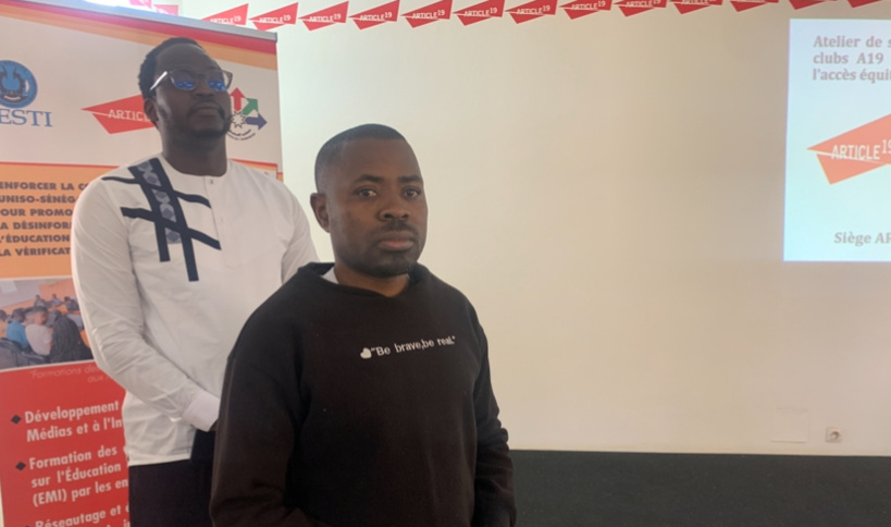 Renforcement de la gouvernance sanitaire : Article 19 outille les jeunes des clubs d'écoute de la banlieue Renforcement de la gouvernance sanitaire : Article 19 outille les jeunes des clubs d'écoute de la banlieue