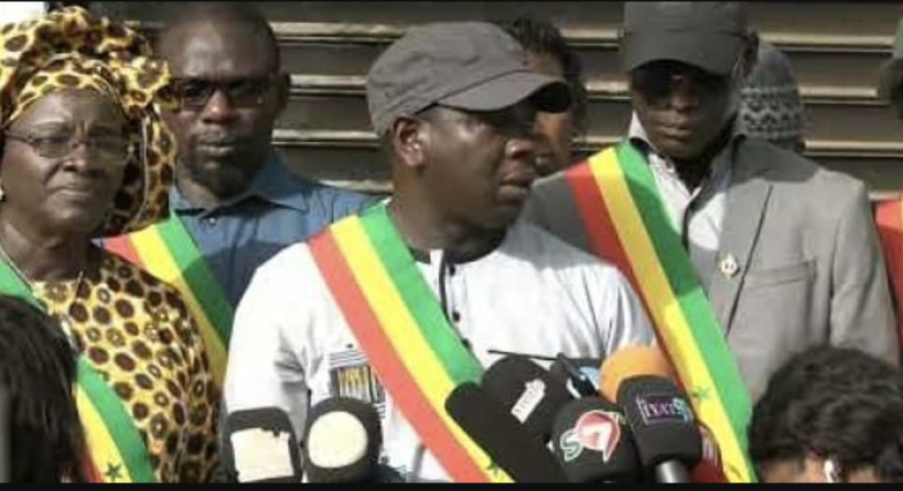 Examen du projet de loi d'amnistie : l’ex-Pastef dément tout boycott de ses députés Examen du projet de loi d'amnistie : l’ex-Pastef dément tout boycott de ses députés