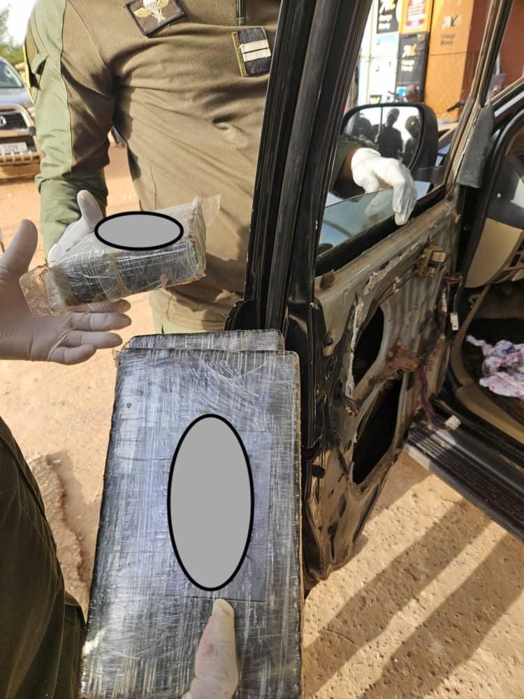 Trafic de drogue : la Douane sénégalaise saisit 11 kg de cocaïne pure et de 200 grammes de cannabis à Keur-Ayip