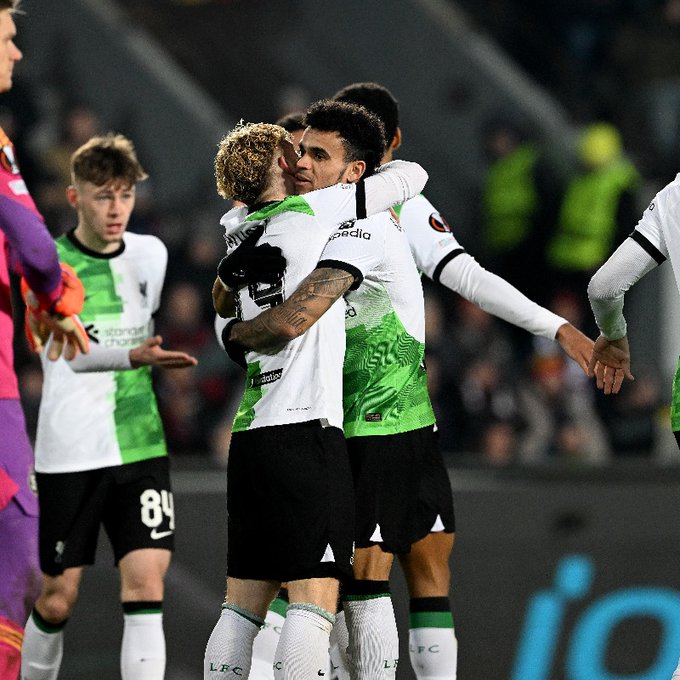 League Europa : La Roma et Liverpool cartonnent, le Bayer Leverkusen miraculé en Azerbaïdjan