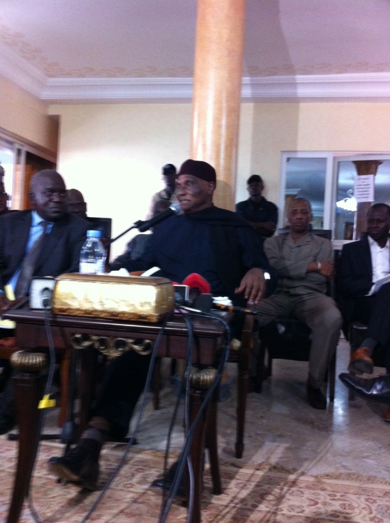 PDS: Fada accusé d'avoir reçu de l'argent de Macky, Wade actionne la commission de discipline PDS: Fada accusé d'avoir reçu de l'argent de Macky, Wade actionne la commission de discipline