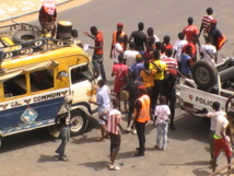 Lutte Siteu vs Zarko: les supporters affluent vers Demba Diop Lutte Siteu vs Zarko: les supporters affluent vers Demba Diop
