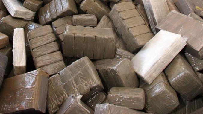 Plage de Yarakh : 137 kg de drogue saisis par la douane
