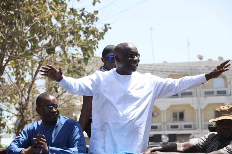 Election présidentielle : Idrissa Seck, le premier candidat à accomplir son devoir civique 