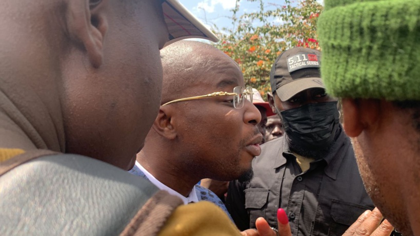 Keur Massar : des centaines de jeunes munis de leur carte d'identité bloqués au lycée Aînou Mady 